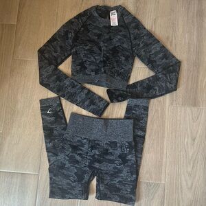 Gymshark Adapt Camo Set